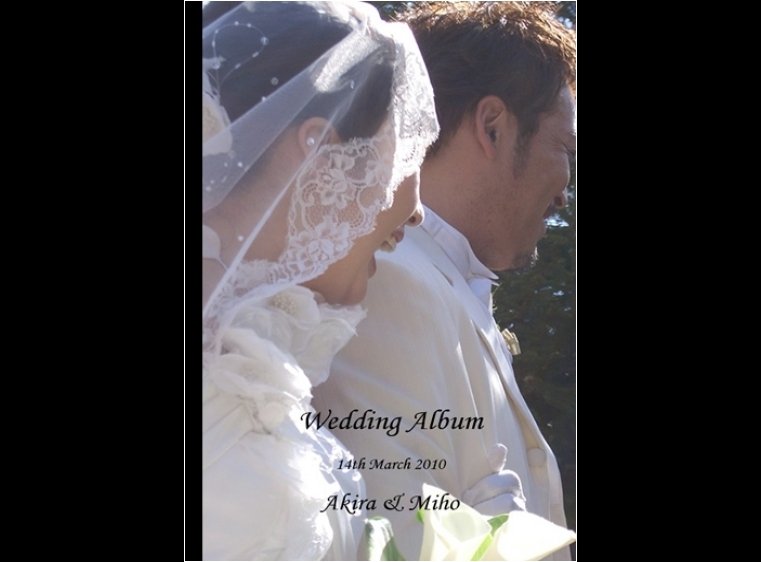 こちらはグランドパティオ高崎でのファミリーウェディングのアルバムです。1頁目：結婚式アルバム