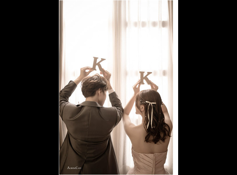10頁目：結婚式アルバム
