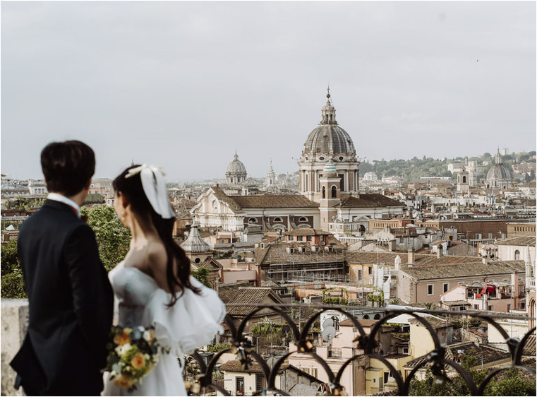 9頁目：結婚式アルバム