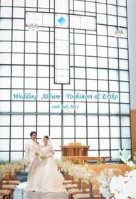 新婦のお父様が牧師を務められる教会での結婚式です